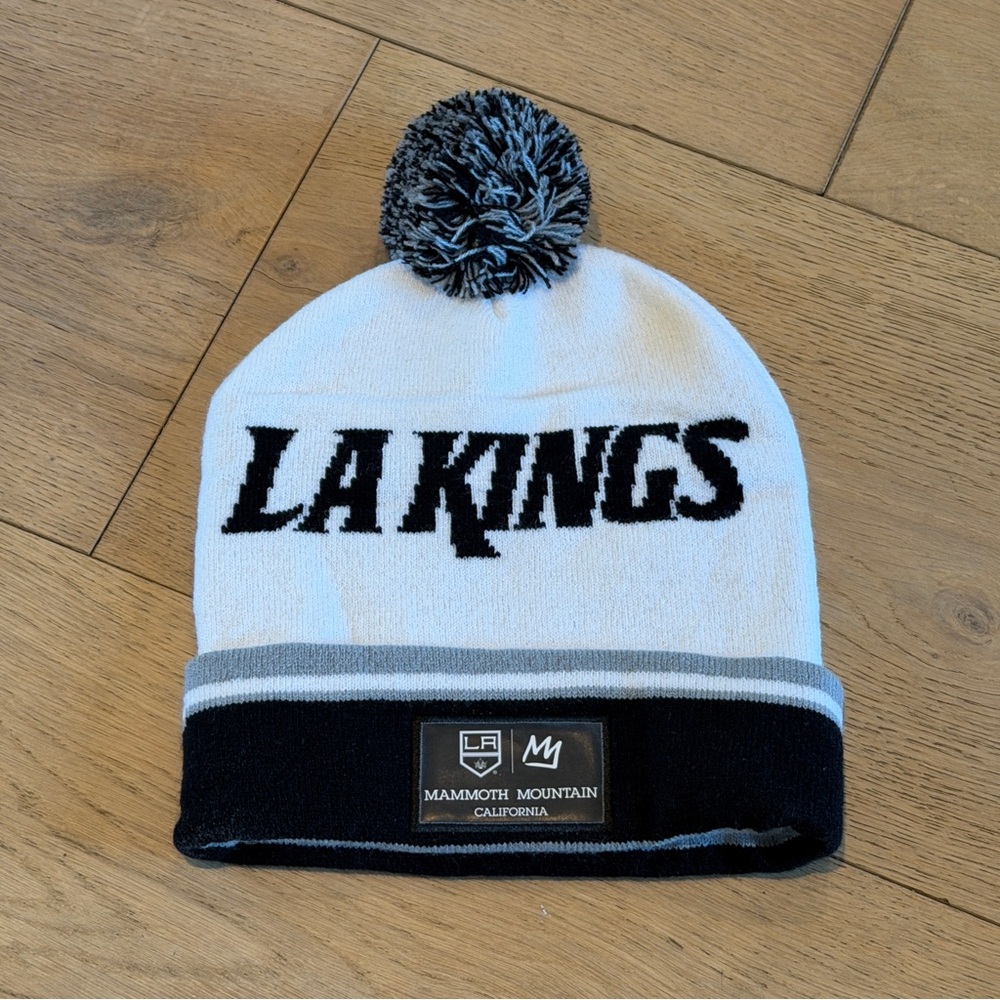 LA Kings x Mammoth Pom Beanie